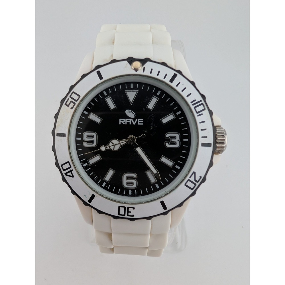 Rave Watch Men 39mm Case Rotating Bezel‎ White Silicone Band- New Battery